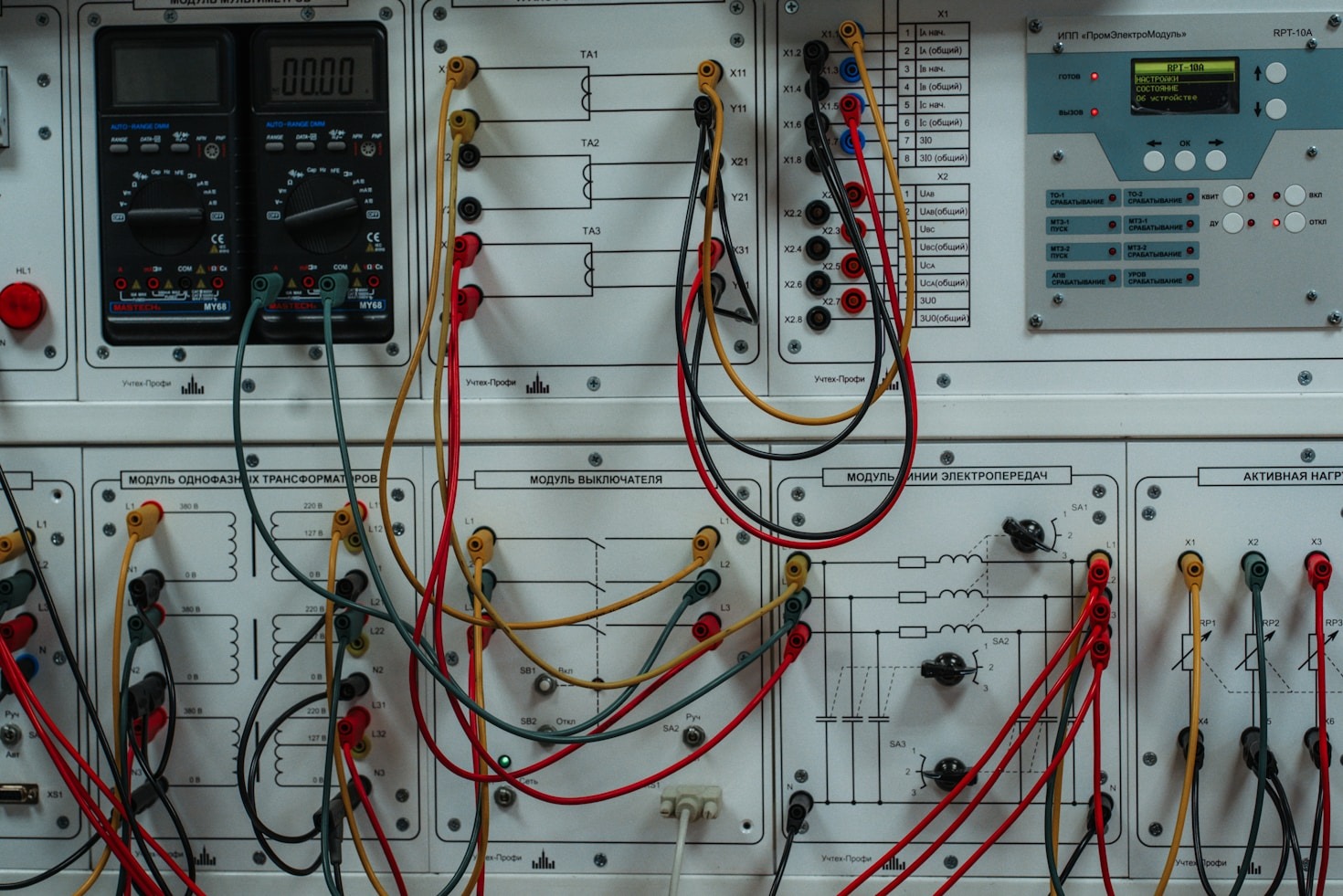 5 Reasons to Invest in Advanced Security Systems