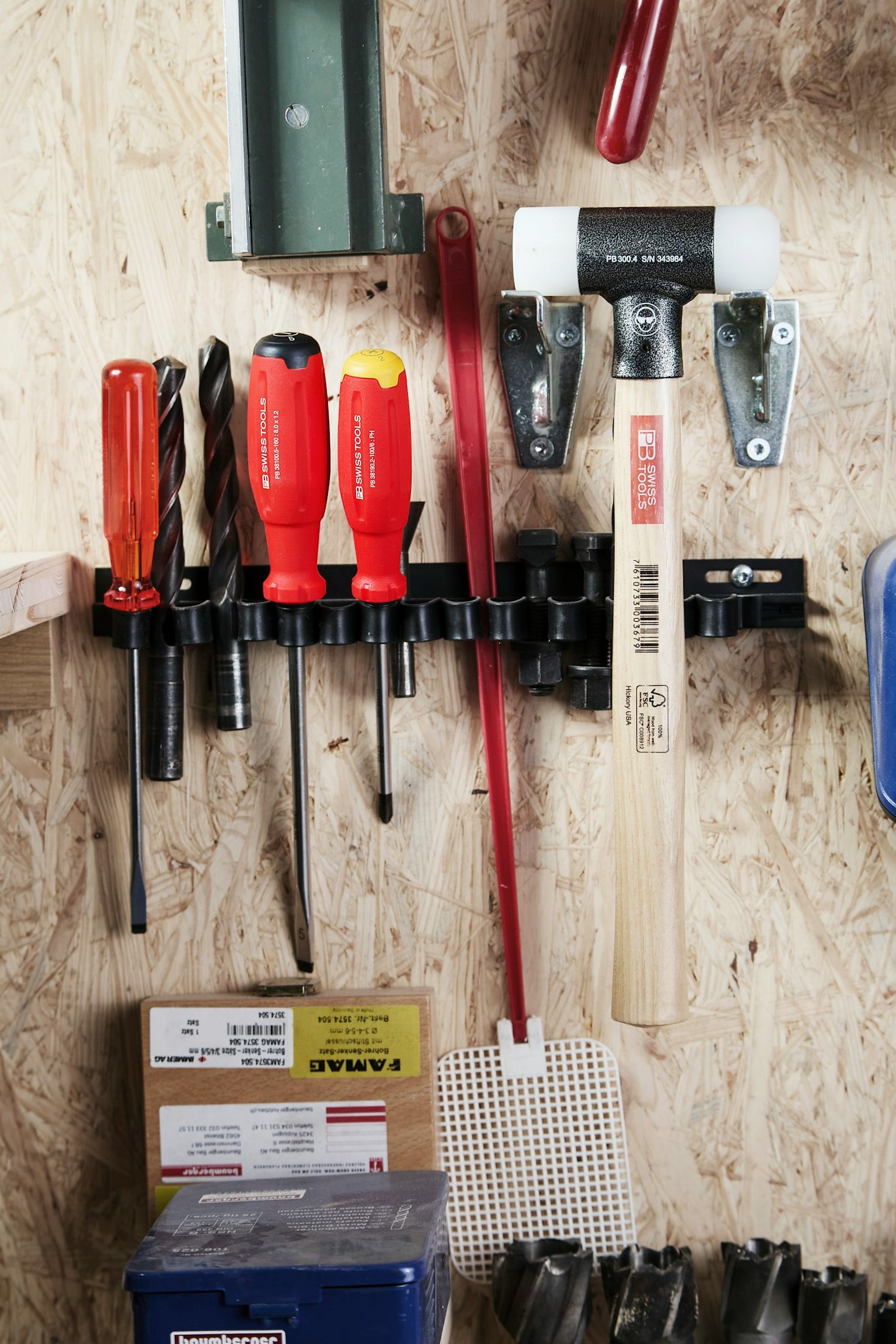 How to Choose the Right Electrician for Your Needs